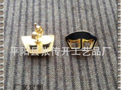 直销定制金属徽章胸章锌合金烤漆徽章校徽定制金属工艺品