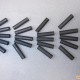 挤压石墨棒     理化指标：  密度1.85g/cm3  抗压强度30MPa  抗折强度13.5MPa  灰份0.3%