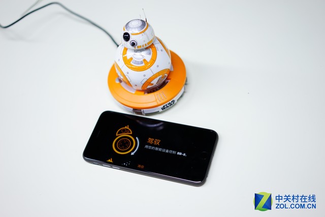 原力觉醒卖萌神器 星战BB-8机器人评测 