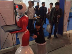 施迈德智能机器人厂家供应服务送餐机器人加盟代理传菜机器人玻璃钢餐厅机器人，工业机器人厂家