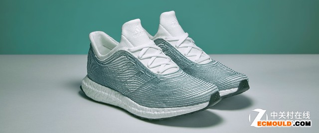 阿迪达斯使用海洋垃圾3D打印环保运动鞋