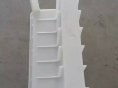 铁路挡渣墙模具保定国庆塑业图2