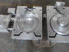 铸造模具泵盖模具图2