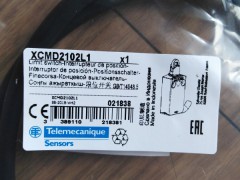 法国telemecanique施耐德开关XCMD2102L1
