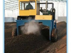 畜禽养殖场自走式翻抛机厂家 5小时除臭除臭 7天成肥图2