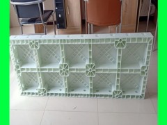 【中空塑料模板进步基础 防撞墙塑料模板结构图纸】图2