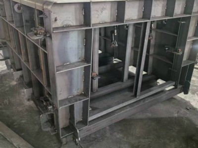 专业钢模具生产厂家，支持按图纸按要求定制，经验丰富，售后保障图5