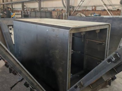 流水槽钢模具 U型矩形排水槽钢模具  预制混凝土排水槽钢模具图2